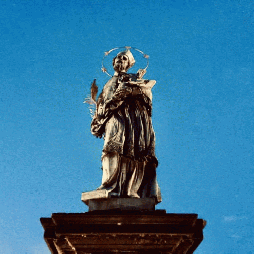 Glyph (USA-1) : King No One